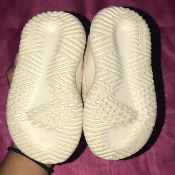 Toddler adidas shoes - Picture 3 of 4